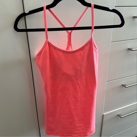 Lululemon Power Y Tank - Picture 3 of 4